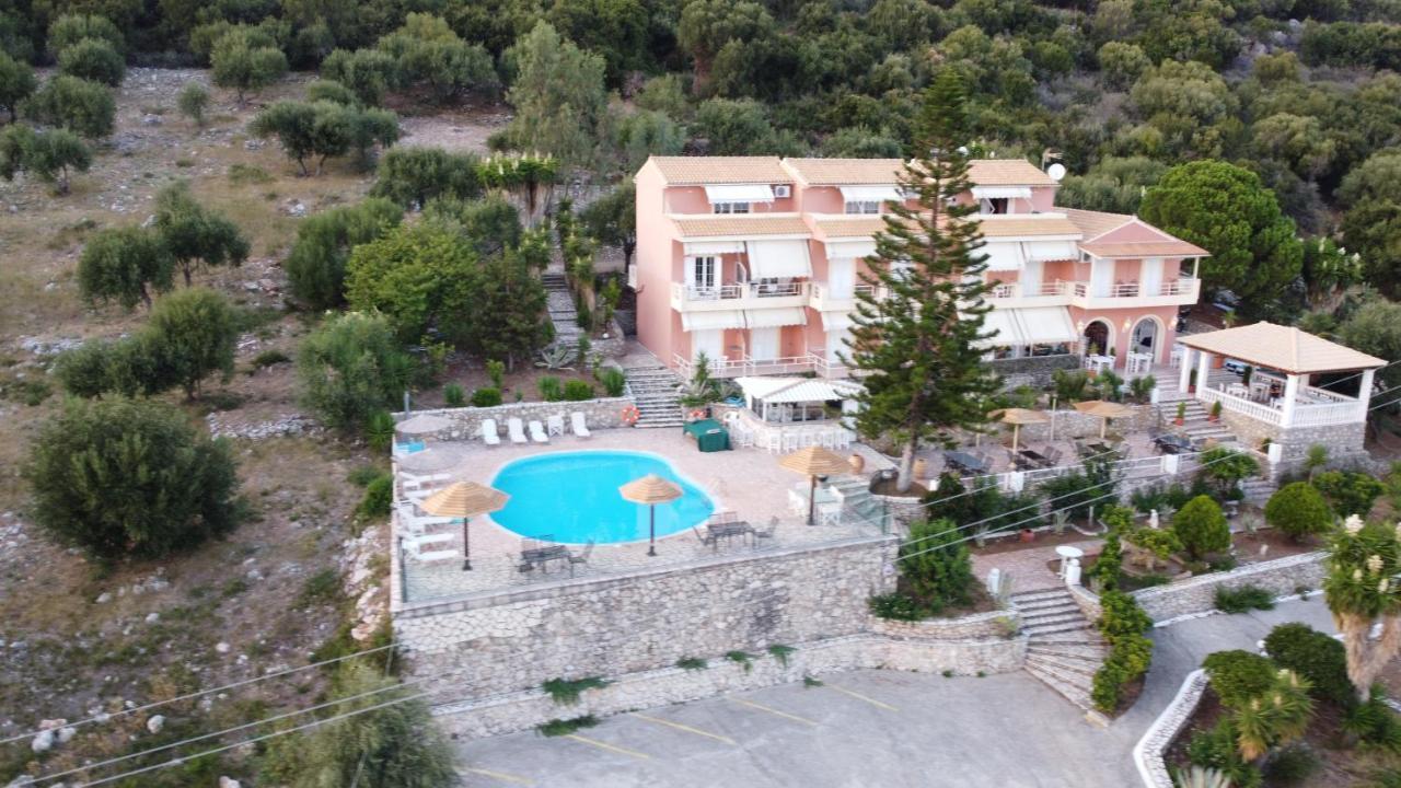Stefanosplace Sea View 3*