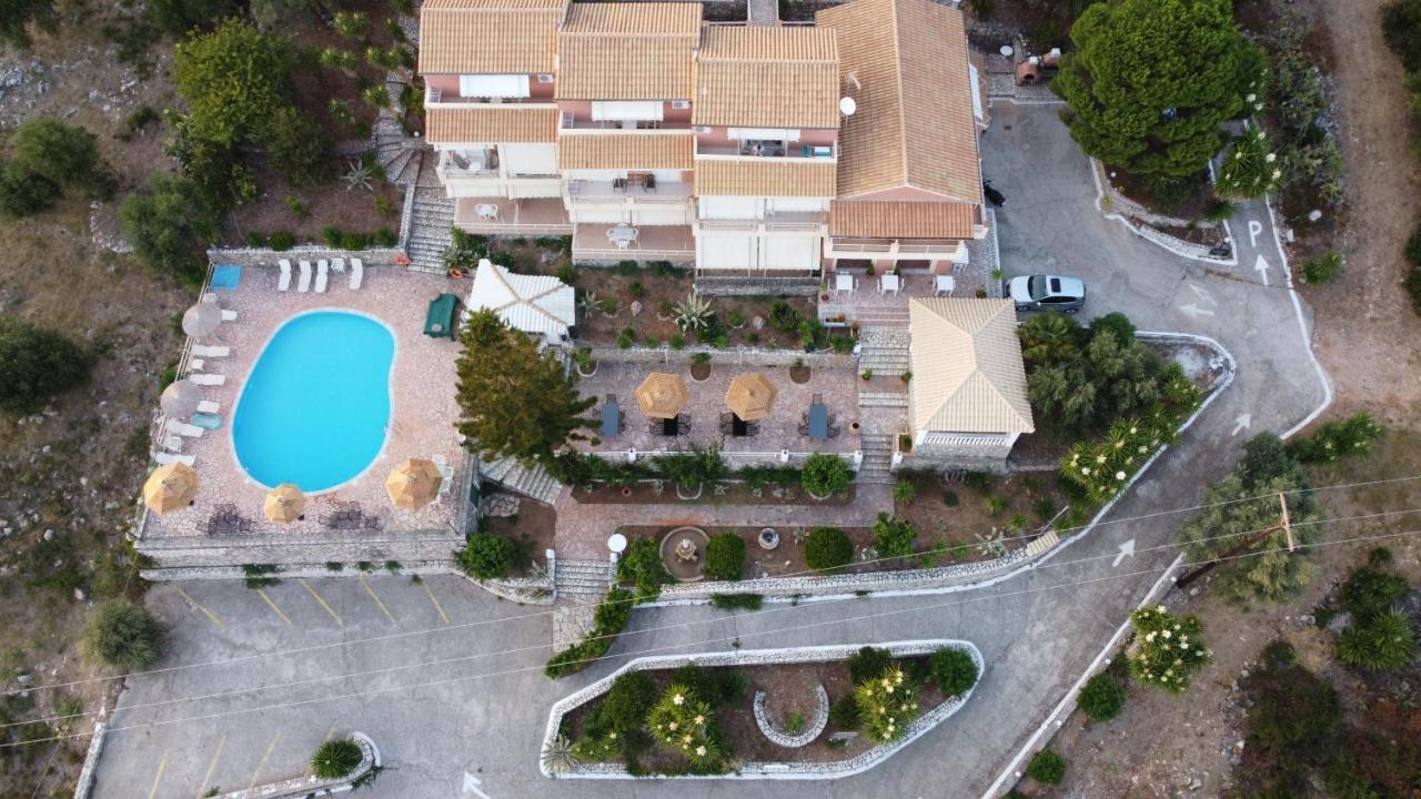 Stefanosplace Sea View 3*