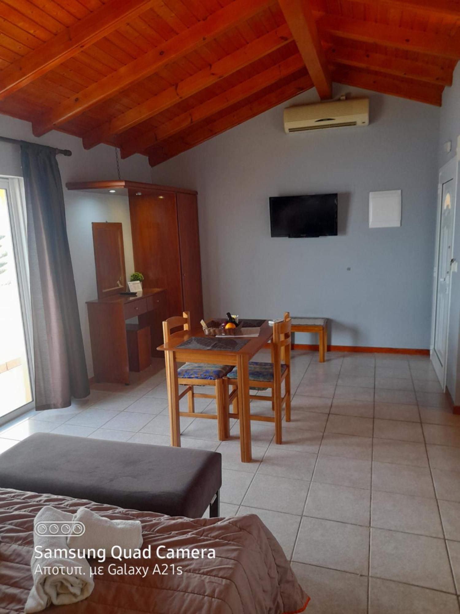Stefanosplace Sea View Aparthotel Barbati
