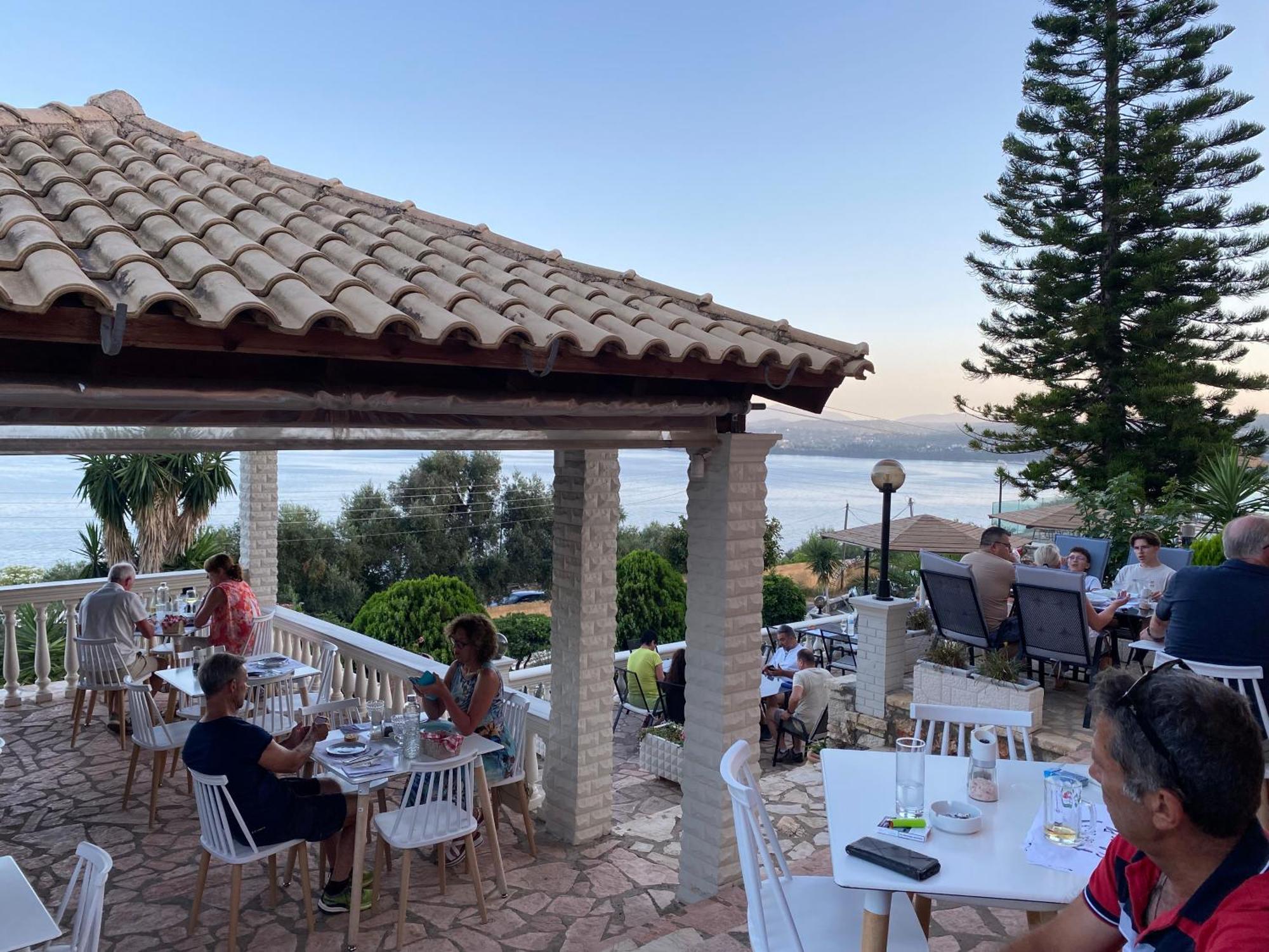 Stefanosplace Sea View Aparthotel Barbati